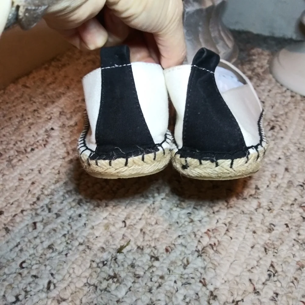 White Mountain Alfresco Cream & Black Silver Studded Espadrille Flats - Picture 5 of 12